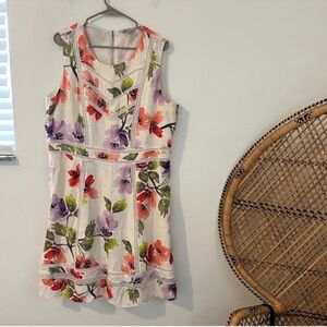 Lands’ end white floral print lace detail knee length dress 
size 18